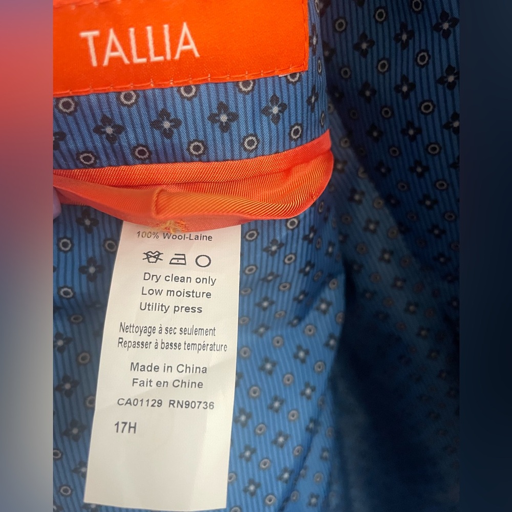 Boy young man’s wool suite. Worn once. Navy blue Husky size 17. Tallia